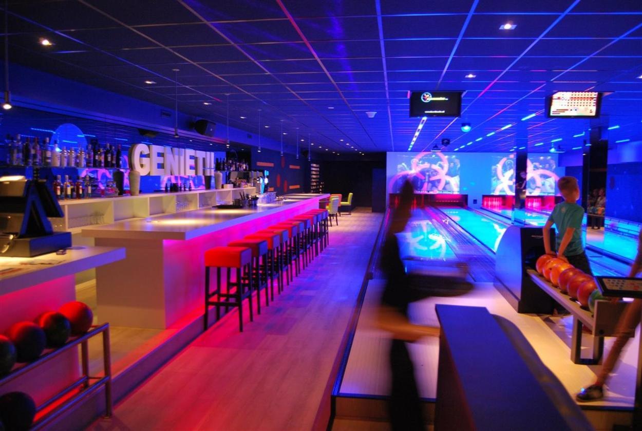 Recreatiepark Jachthaven De Veerstal Lathum - Luxe Chalet Extérieur photo